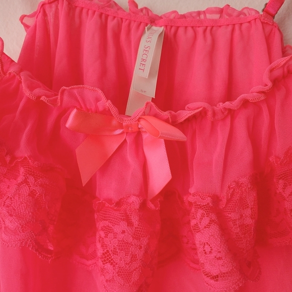 Nwot! Victoria's Secret lingerie - Picture 2 of 6